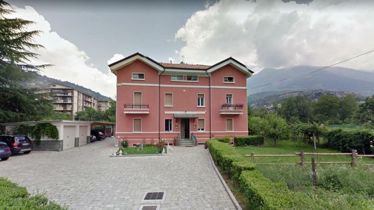 Апартаменты Al Borgo Di Sant'Orso - Cir 0342 Аоста Экстерьер фото